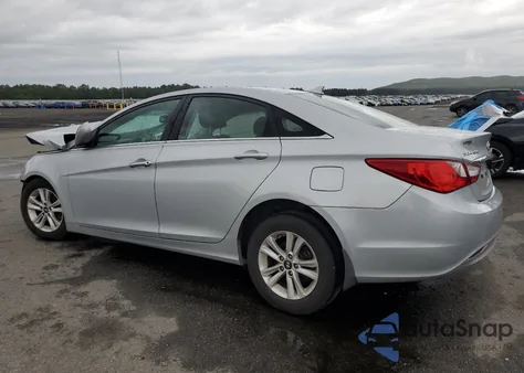 2013 Hyundai Sonata Gls z USA, uszkodzony, nr VIN 5NPEB4AC3DH643421
